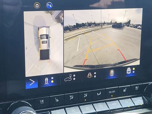 Used 2023 Chevrolet Colorado ZR2 w/ Desert Boss Special Edition image 21