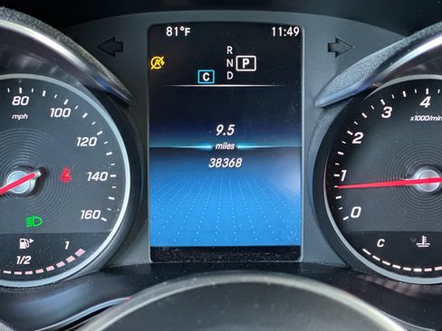 Certified 2022 Mercedes-Benz GLC 300 image 30