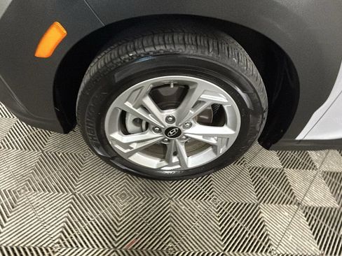 Certified 2023 Hyundai Kona SEL AWD/4WD image 12