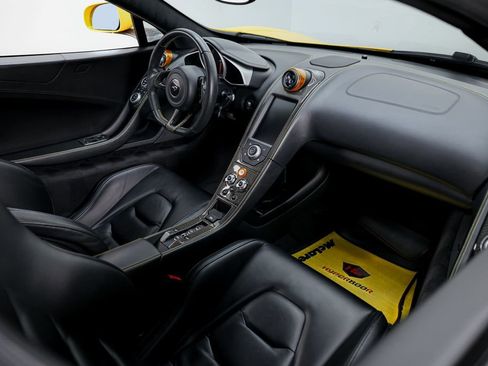 Used 2015 McLaren 650S Coupe image 16