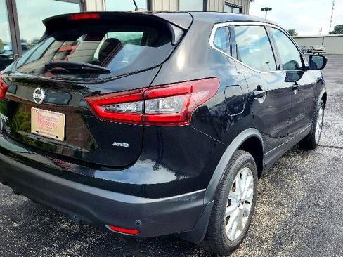 Used 2022 Nissan Rogue Sport S image 7