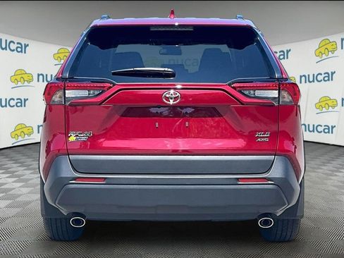 Used 2025 Toyota RAV4 XLE Premium w/ Weather Package AWD/4WD image 5