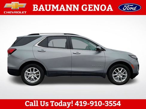 Used 2024 Chevrolet Equinox LT FWD image 7
