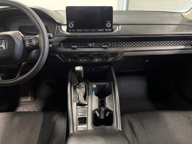Used 2023 Honda Accord EX image 21