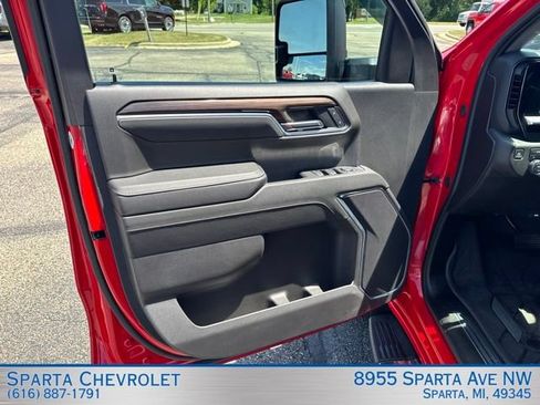 Used 2024 Chevrolet Silverado 1500 LT w/ Protection Package AWD/4WD image 13