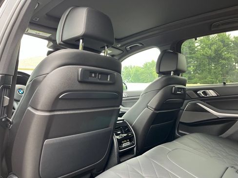 Used 2023 BMW X5 M50i w/ Executive Package AWD/4WD image 25
