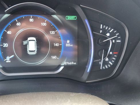 Used 2020 Hyundai Santa Fe Limited image 16