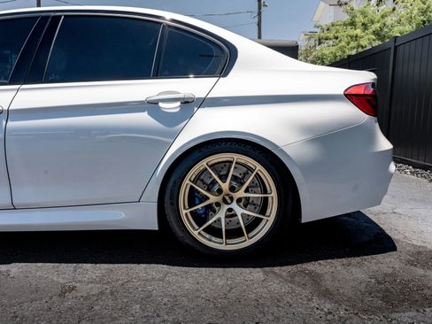 Used 2018 BMW M3 w/ Competition Package RWD image 33