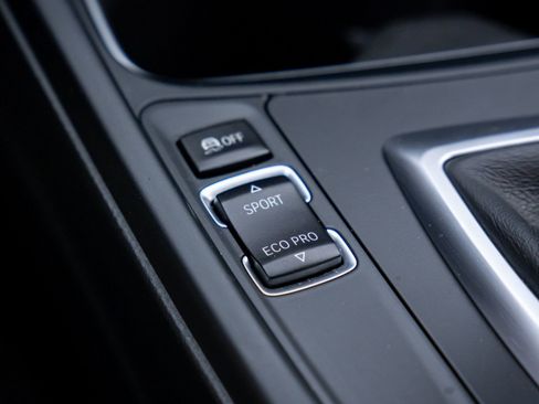 Used 2014 BMW 428i xDrive Convertible image 27