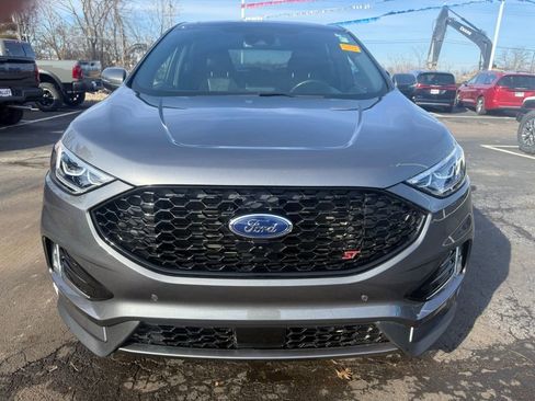Used 2019 Ford Explorer Limited w/ Class III Trailer Tow Package image 8