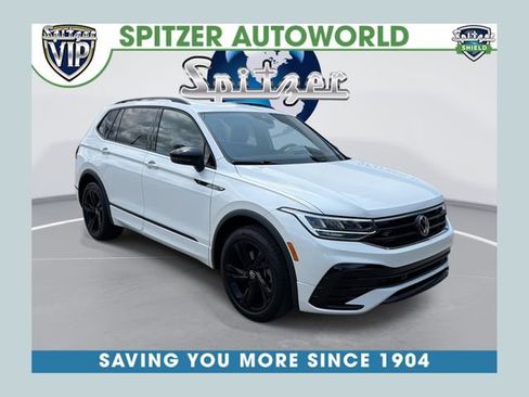 Used 2024 Volkswagen Tiguan SE R-Line FWD image 1
