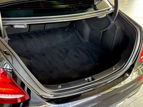 Used 2017 Mercedes-Benz E 300 image 33