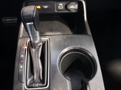 Used 2023 Honda Civic Sport image 29