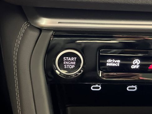 New 2025 Audi Q5 Premium Plus image 22