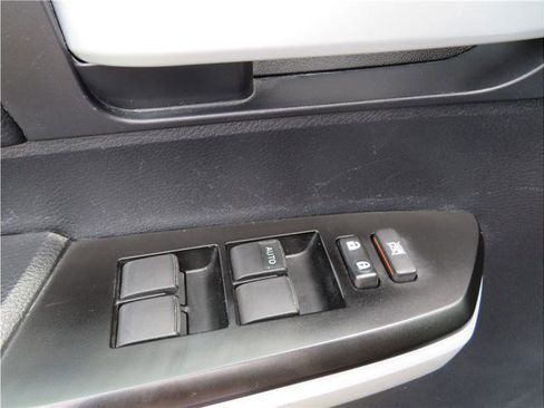 Used 2019 Toyota Tundra SR5 w/ SR5 Upgrade Package image 12