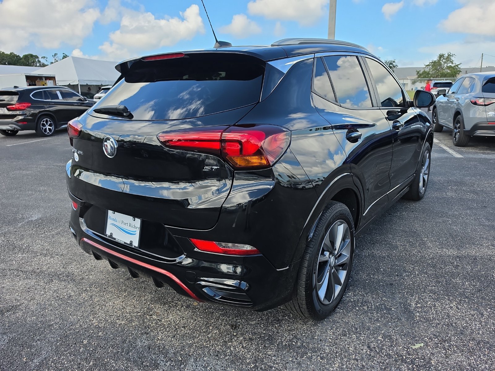 Used 2022 Buick Encore GX Select w/ Experience Buick Package AWD/4WD image 4