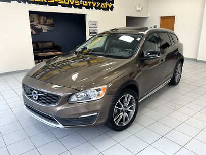 Used 2018 Volvo V60 T5 Cross Country w/ Convenience Package