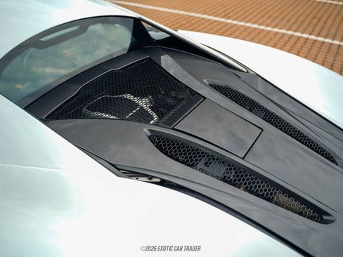 Used 2017 McLaren 570S Coupe RWD image 18