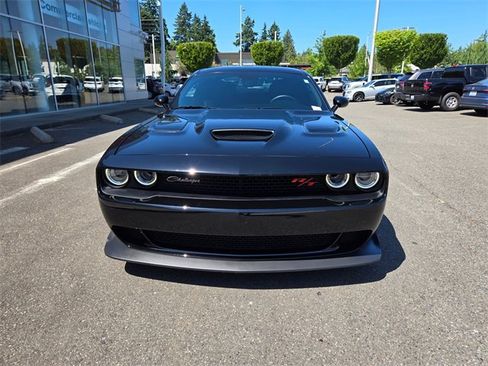 Used 2023 Dodge Challenger R/T Scat Pack image 3