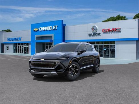 New 2025 Chevrolet Equinox EV LT w/ Convenience Package image 8