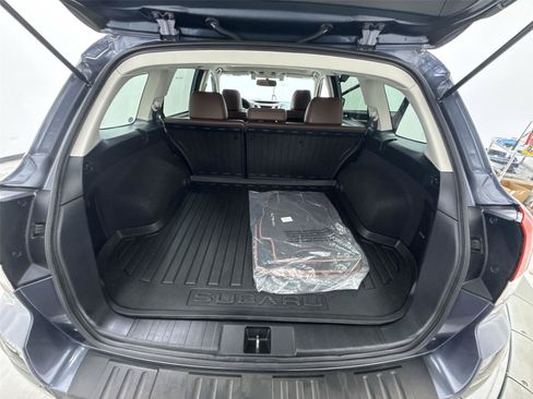 Used 2014 Subaru Outback 2.5i Limited AWD/4WD image 32