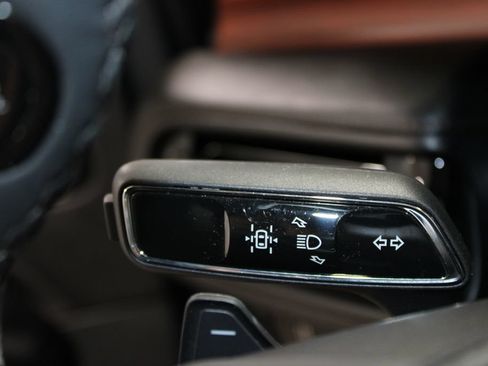Used 2024 Lincoln Aviator Reserve w/ Equipment Group 201A RWD image 46