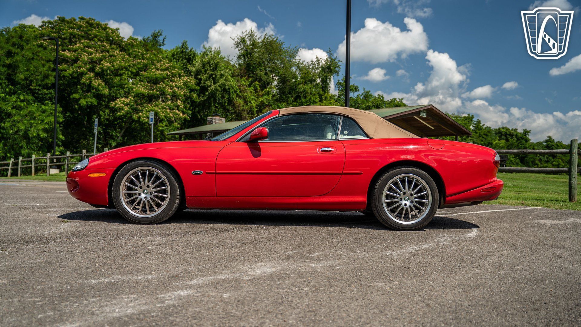Used 1999 Jaguar XK8 Convertible RWD image 9