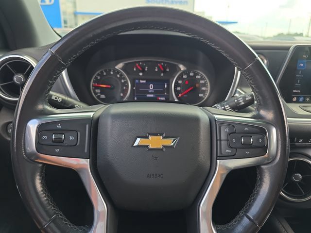 Used 2020 Chevrolet Blazer LT FWD image 18