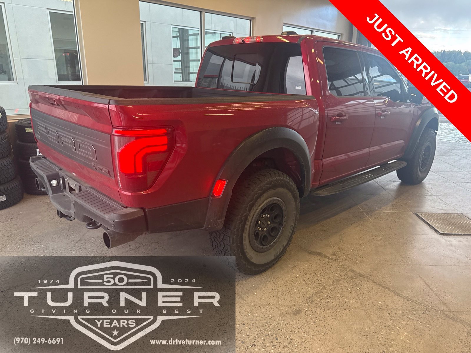 Used 2025 Ford F150 Raptor AWD/4WD image 4