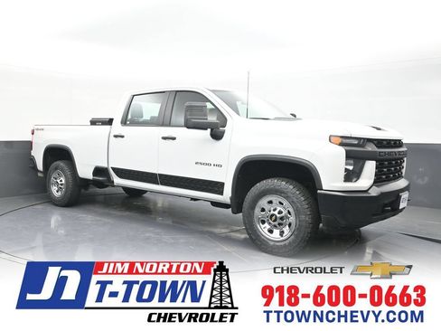 Used 2022 Chevrolet Silverado 2500 W/T AWD/4WD image 1