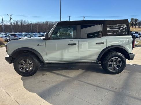 Used 2023 Ford Bronco Big Bend image 4