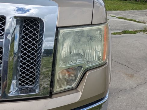 Used 2011 Ford F150 Lariat w/ Lariat Chrome Pkg RWD image 10