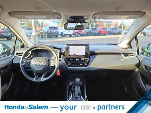 Used 2023 Toyota Corolla LE image 10