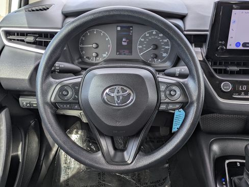 Used 2024 Toyota Corolla LE FWD image 20