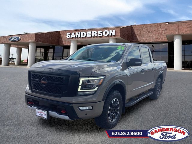 Used 2021 Nissan Titan PRO-4X w/ Pro-4x Convenience Package AWD/4WD image 7