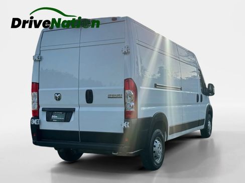 Used 2023 RAM ProMaster 2500 FWD image 5