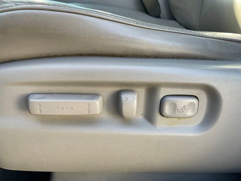 Used 2011 Honda Pilot EX-L image 16