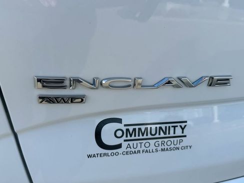 Certified 2021 Buick Enclave Essence w/ Sound and Sites Package image 33