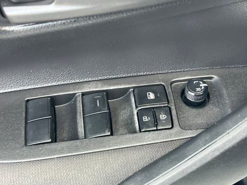 Used 2023 Toyota Corolla LE w/ Carpet Mat Package (TMS) image 14
