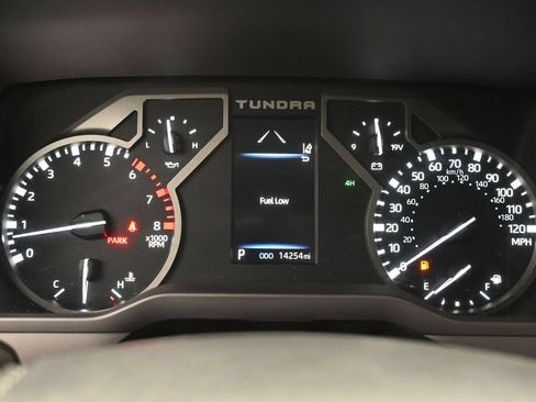Used 2025 Toyota Tundra SR5 w/ SR5 Convenience Package AWD/4WD image 25