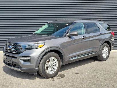 Used 2024 Ford Explorer XLT w/ Equipment Group 202A