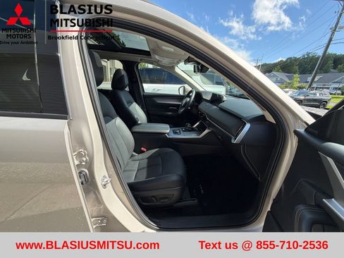 Used 2024 MAZDA CX-90 Plug-In Hybrid w/ Premium Pkg AWD/4WD image 59