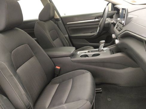 Used 2019 Nissan Altima 2.5 SV image 21