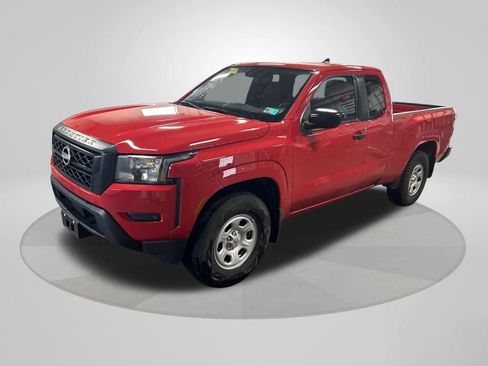 Used 2024 Nissan Frontier S image 2