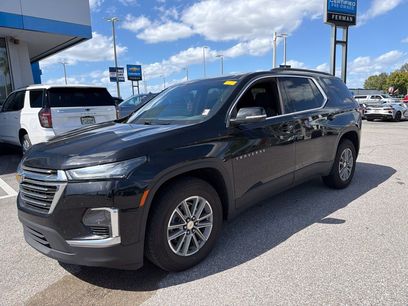Used 2023 Chevrolet Traverse LT