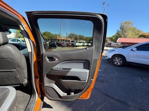 Used 2017 Chevrolet Colorado Z71 image 24