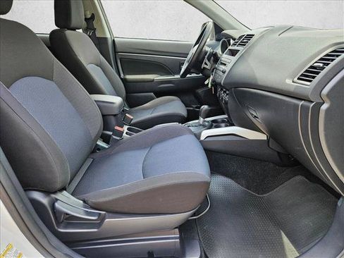 Used 2011 Mitsubishi Outlander Sport ES FWD image 19