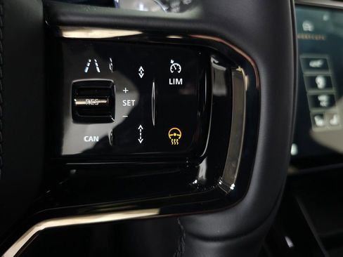 New 2026 Land Rover Range Rover Sport SV AWD/4WD image 20