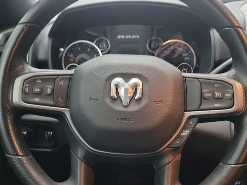 Used 2024 RAM 3500 Tradesman w/ Chrome Appearance Group image 21