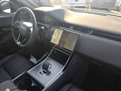 New 2026 Land Rover Range Rover Evoque S image 12